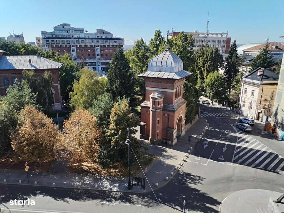 4 camere trilateral ultracentral - Colegiul Carol