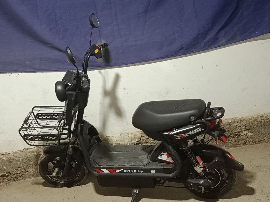 Skuter sotiladi edial 3.500mln