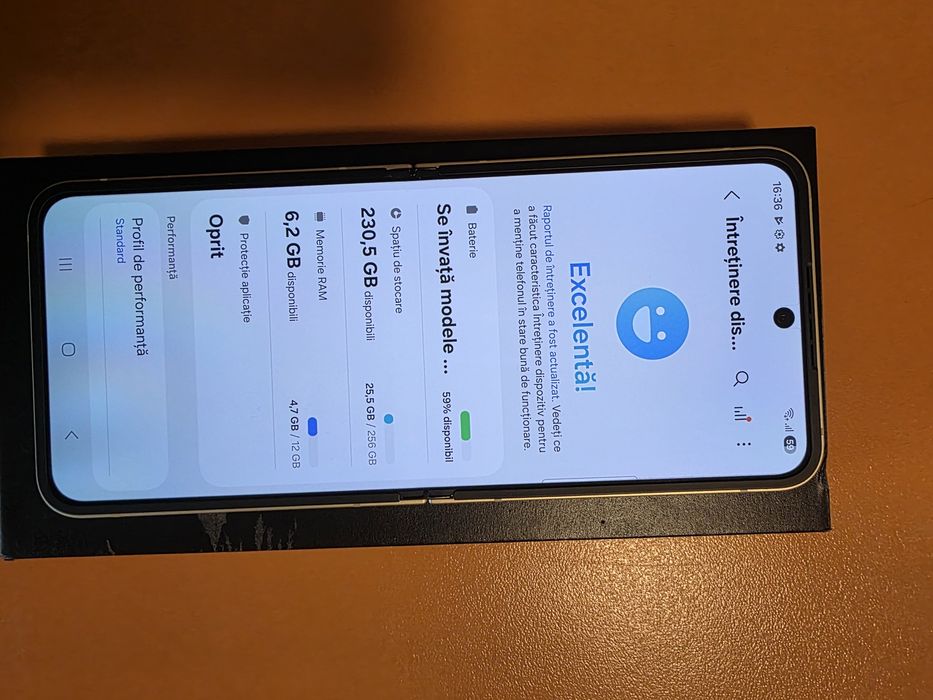 Samsung Flip6 256gb 5G, Yellow, stare buna factura garantie bonus