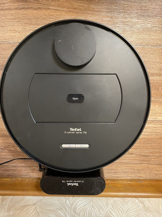 Робот-пылесос Tefal Explorer Serie 75 RG7675WH Black