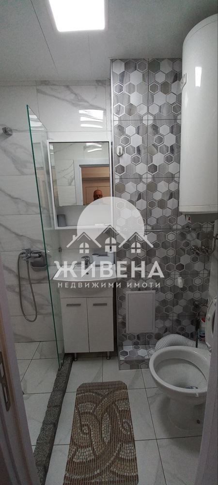 Продавам обзаведена гарсониера / 2-стаен апартамент в кв. Трошево