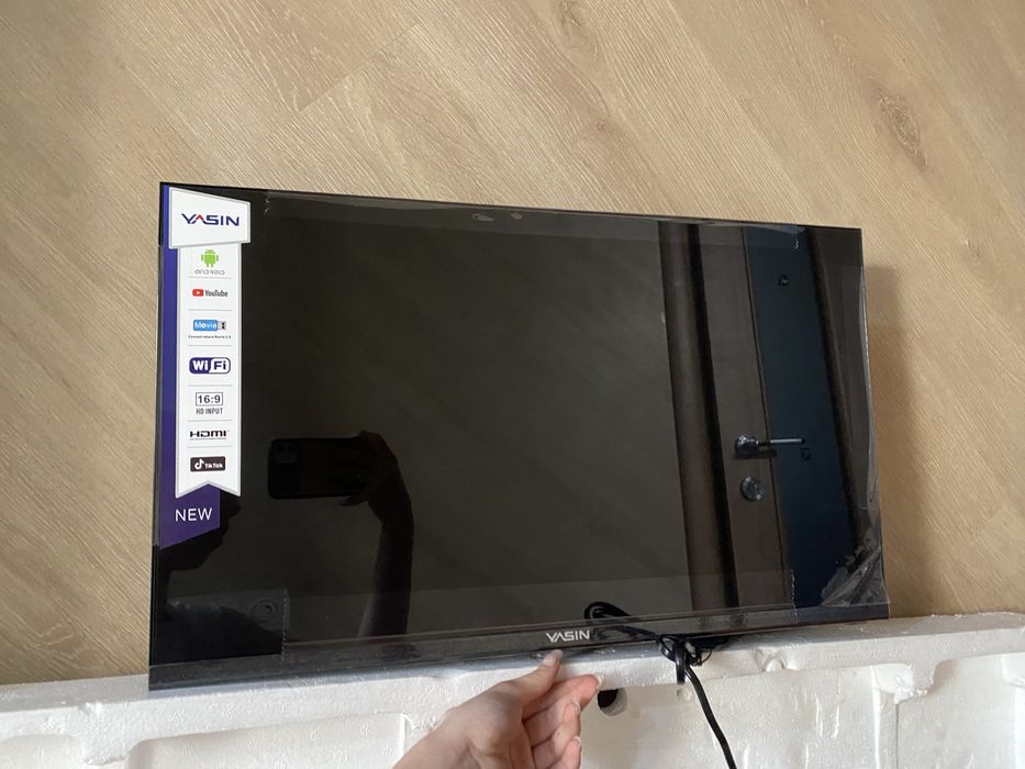 Телевизор YASIN 24” (Новый, Smart TV, Android)