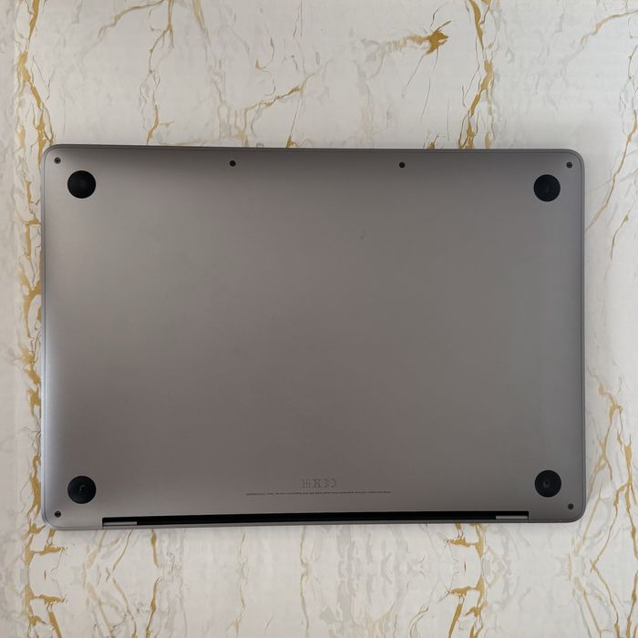 MacBook Pro 13 M1 8/256gb Space Grey — миниатюра 3