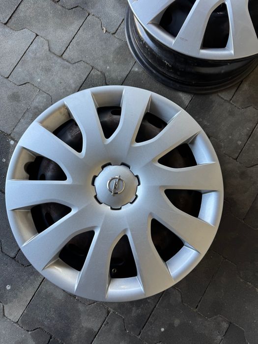 Метални джанти 16 ки с тасове