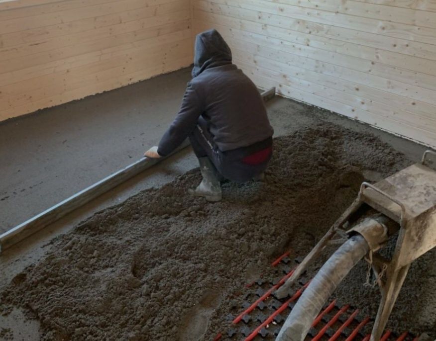 Tencuiala si sapa mecanizata