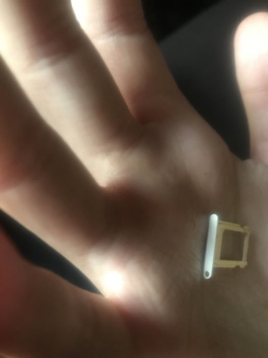 Симлоток от айфон 5с и се 1 поколения продам