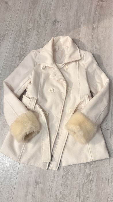 Pardesiu alb, interior matlasat, marime S/M