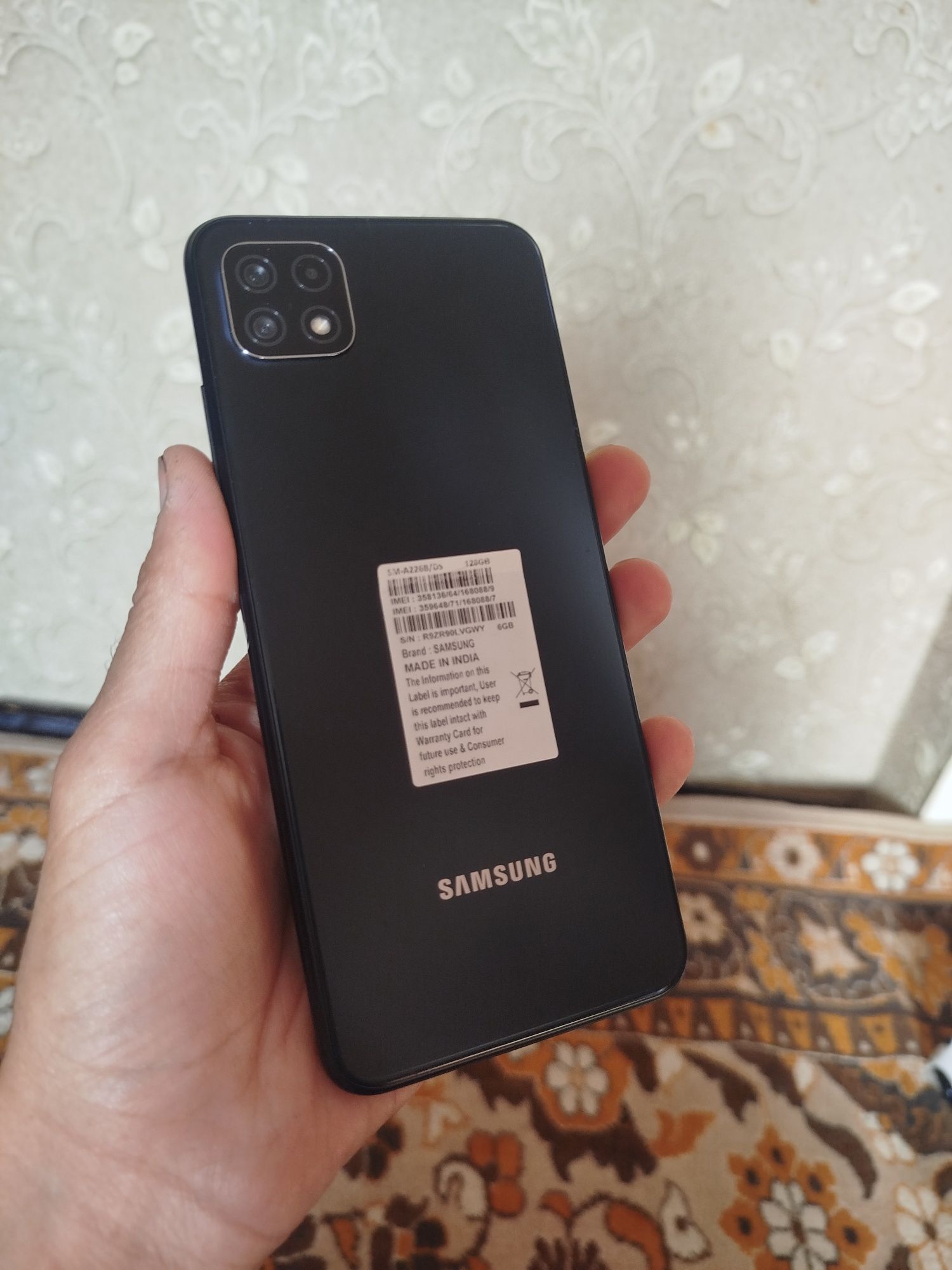 Honor x7c va Samsung A22 5 g.