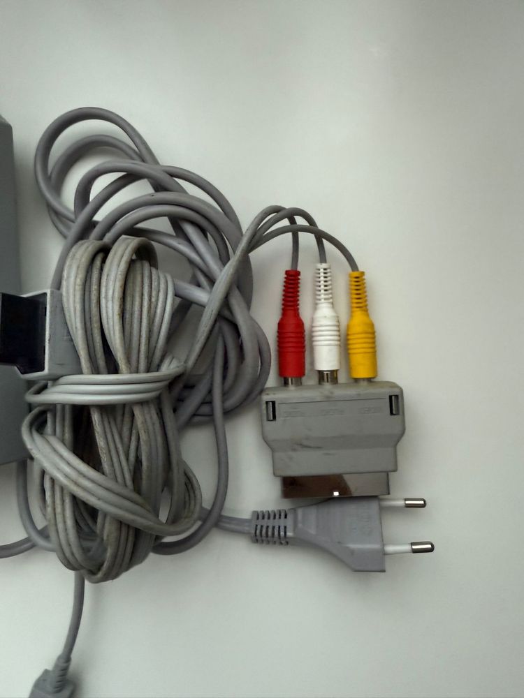 Cablu Av + Alimentator Nintendo Wii