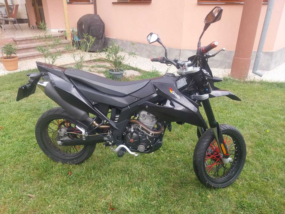 Vand Aprilia SX 125, pentru A1,  impecabila