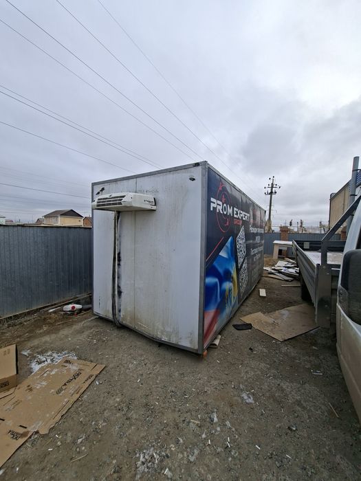 Термобудка реф. В хорошем состоянии 5.30х2.30 ширина 2.16