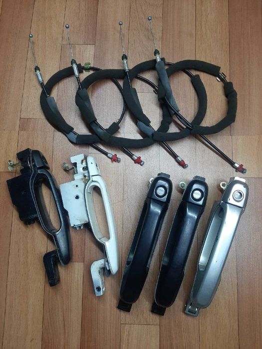 Продам Ручка двери наружная перед Toyota Estima Emina Lucida 10 кузов