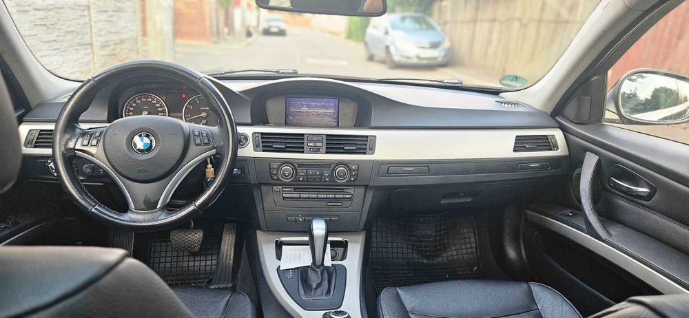 BMW E91 Fcelift 320I Automata