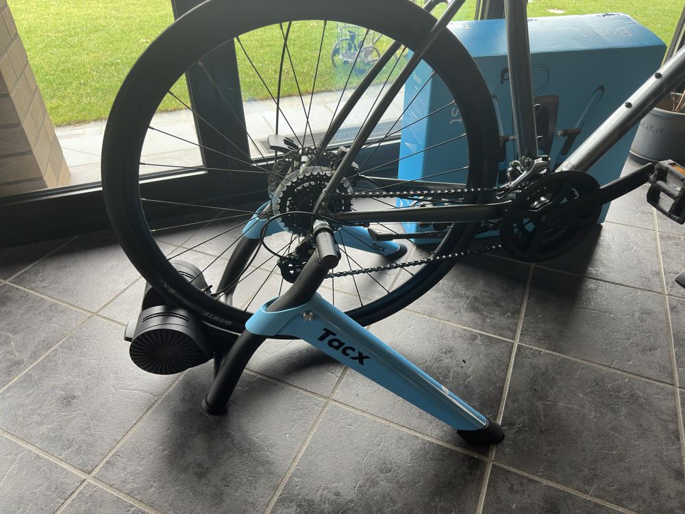 Home trainer Tacx boost nou
