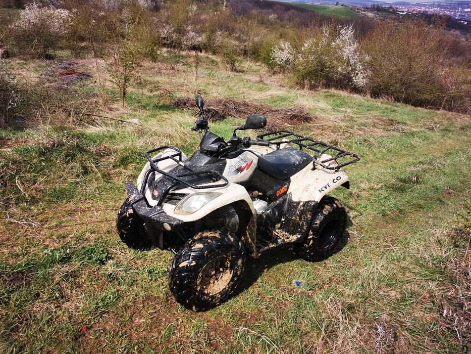 Kimko MXU 300cc - tracțiune cardan. An 2006