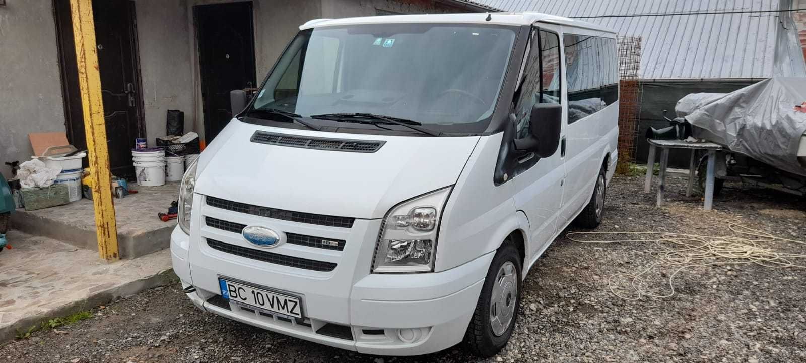 Autorulota - Ford Transit Camper