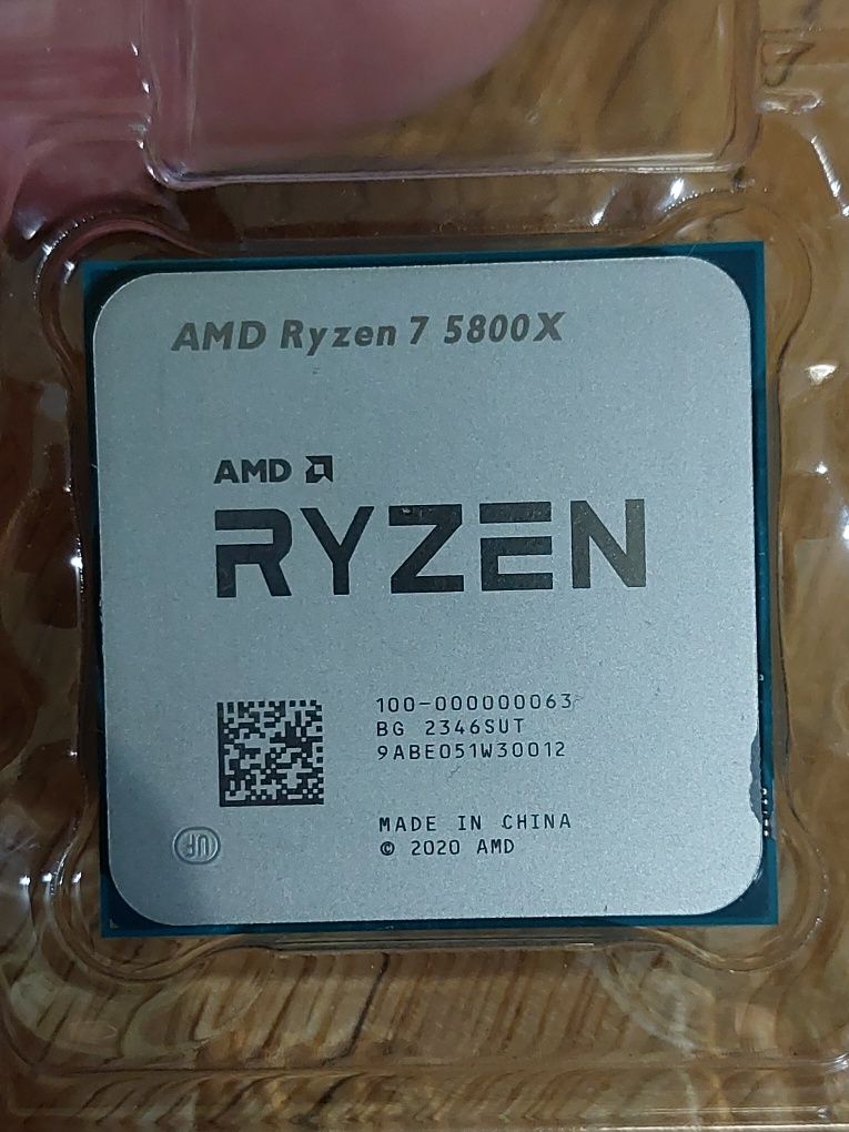 процесор Ryzen 7 5800X , AM4 , 8-ядрен, 16-треда