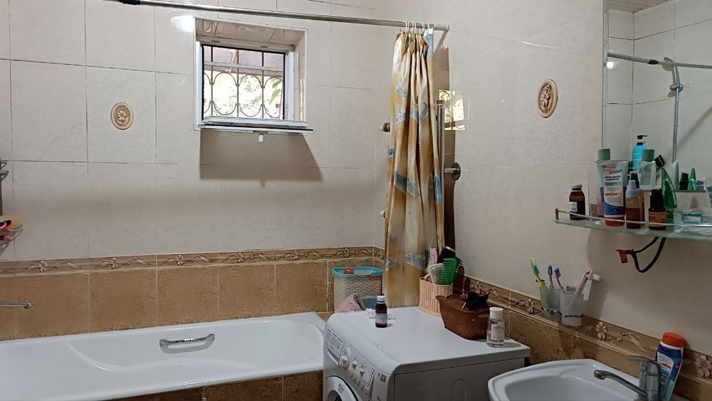 Продам 2 ком Юнусабад 18 квартал Ипотека