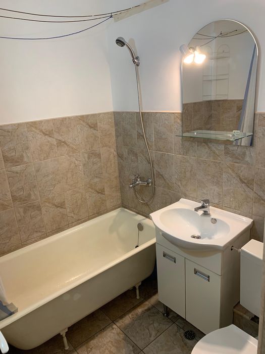 Garsoniera de inchiriat