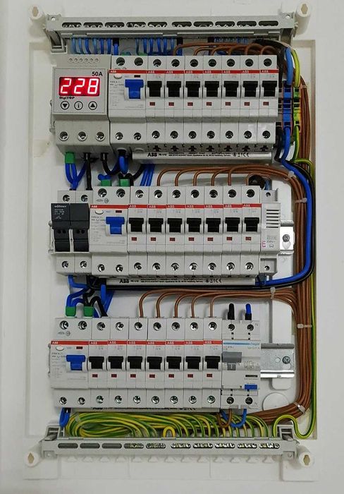 ELECTRICIAN - Bucuresti Sector 3 , 4 , Dristor Titan Vitan Berceni