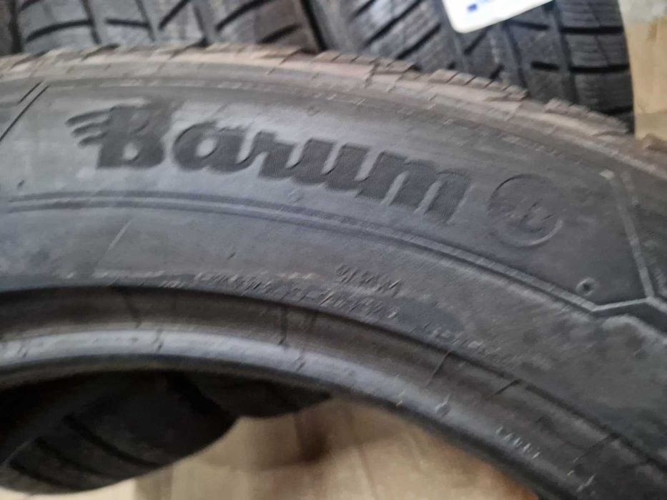 4 Barum R19 255/50
нови зимни гуми
DOT3218
