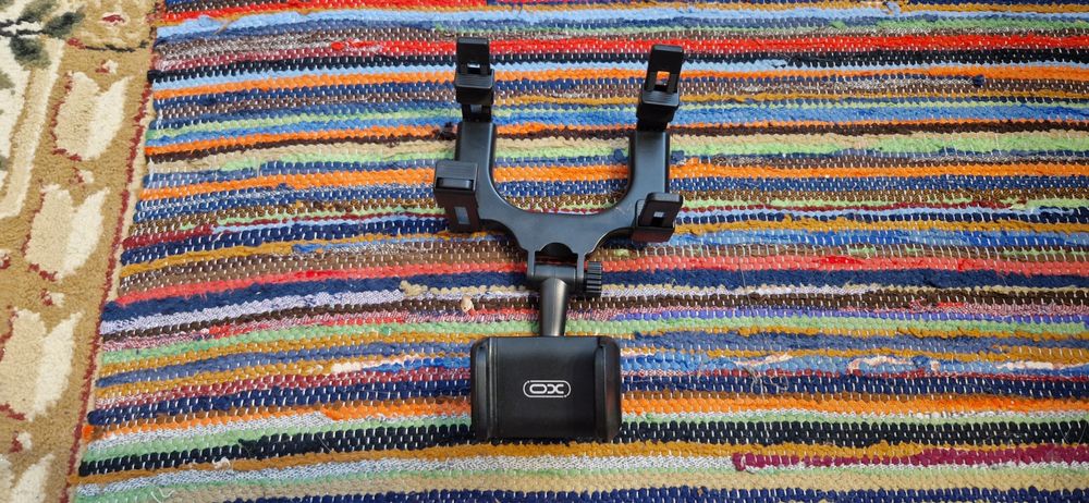 Suport telefon auto oglinda