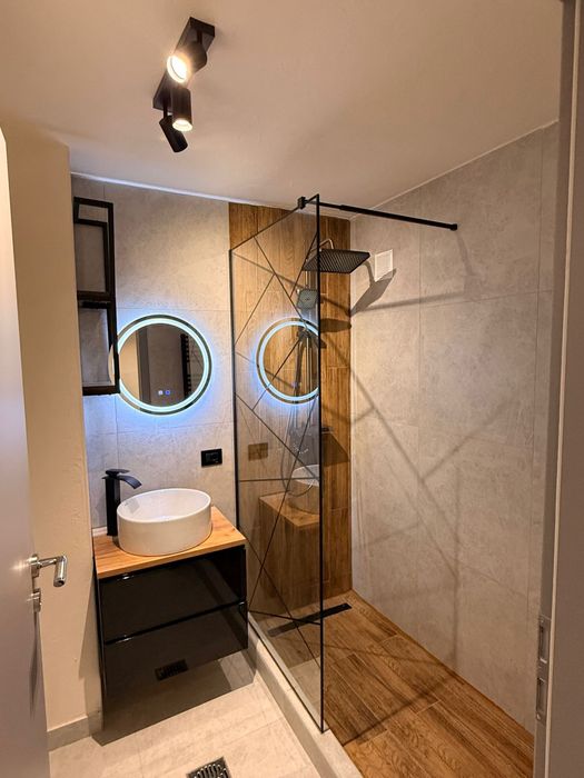 Apartament 2 camere decomandat Cvartal Onesti *prima inchiriere*