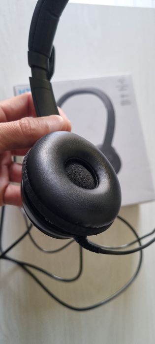 Наушник logitech