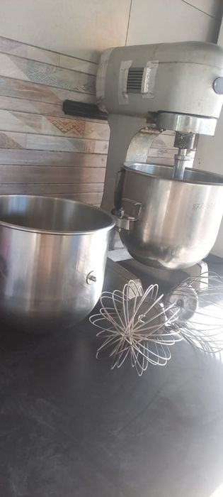 Тестомес срочно продается