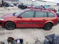 Dezmembrez Renault Megane 2 1.9 dci