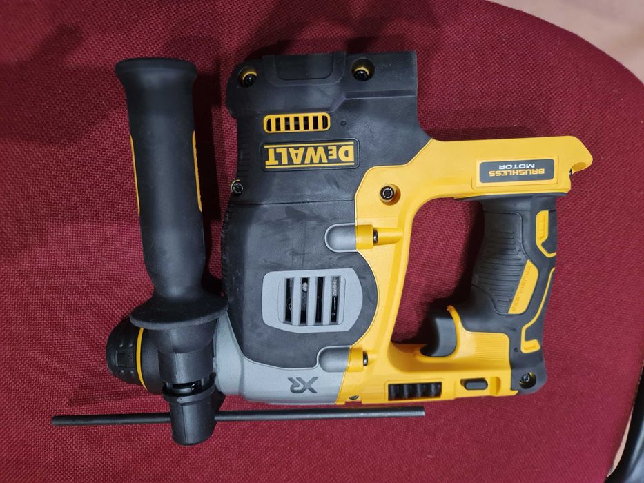 DeWalt DCH273 si DeWalt DCS386,noi