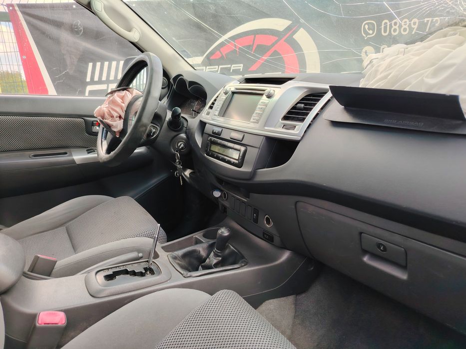 Тойота Хайлукс 3.0д 171 к.с. / Toyota Hilux 3.0d 171 hp НА ЧАСТИ