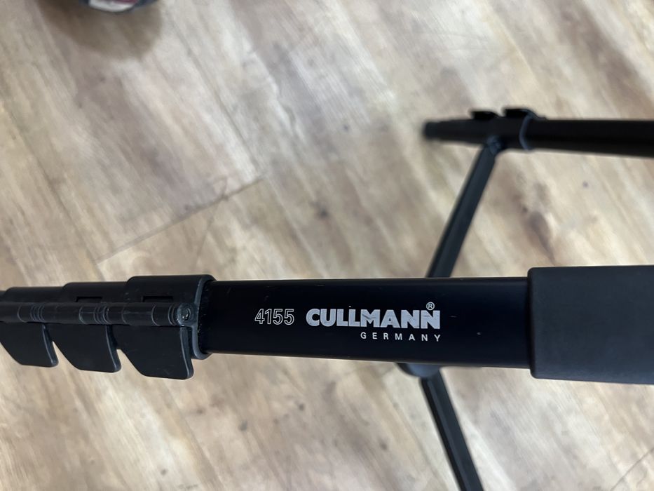 Manfrotto 128RC cu trepied Cullmann 4155