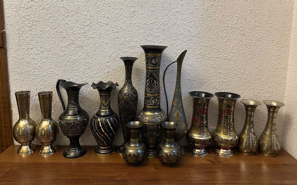 Старинные Прялки и Другие Предметы