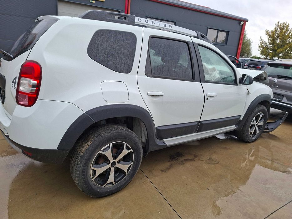Piese auto Dacia Duster 2017 1,5d interior exterior haion bara stop