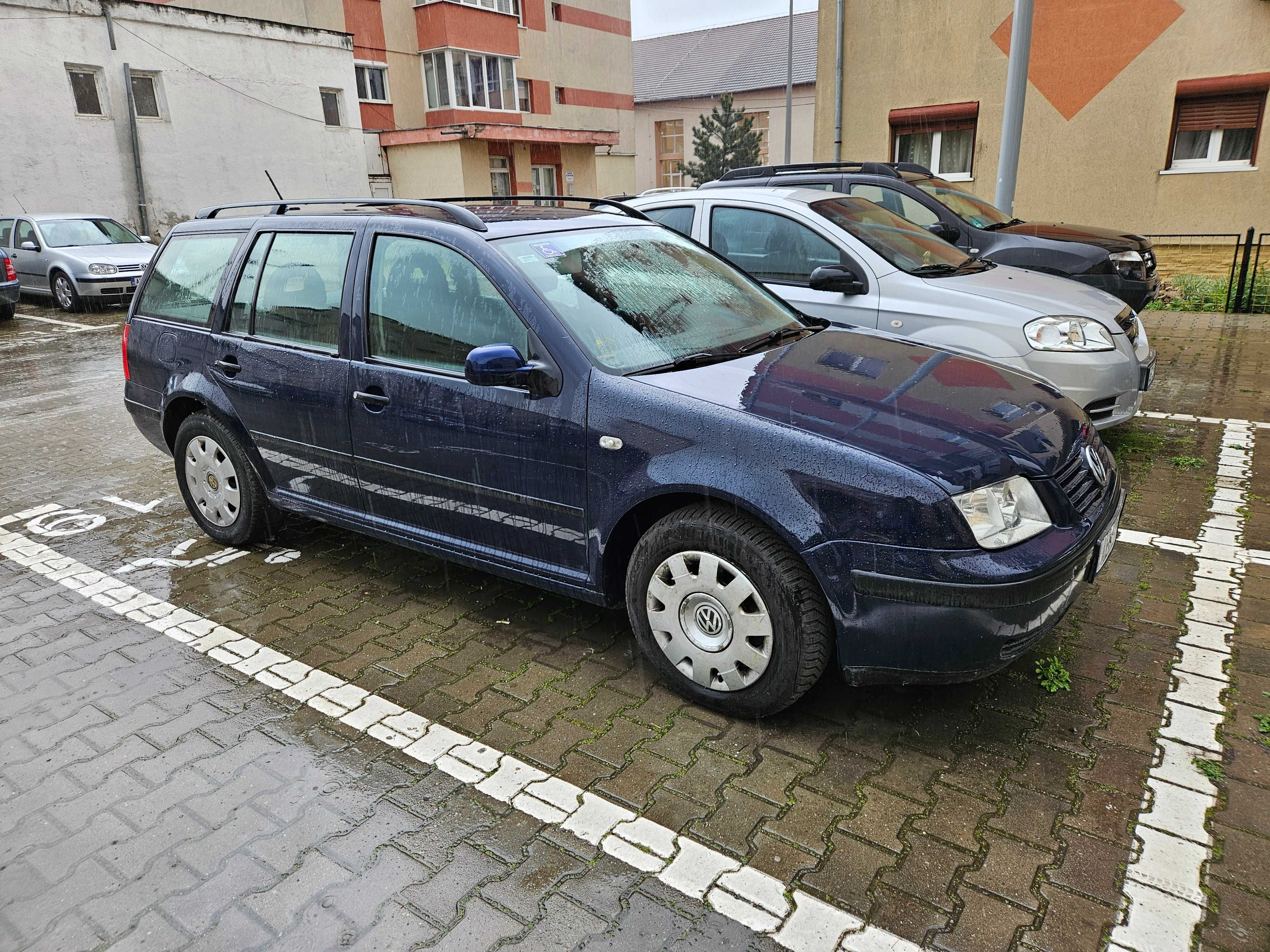 Vand VW Bora 2002 diesel, cutie automata, adaptata handicap