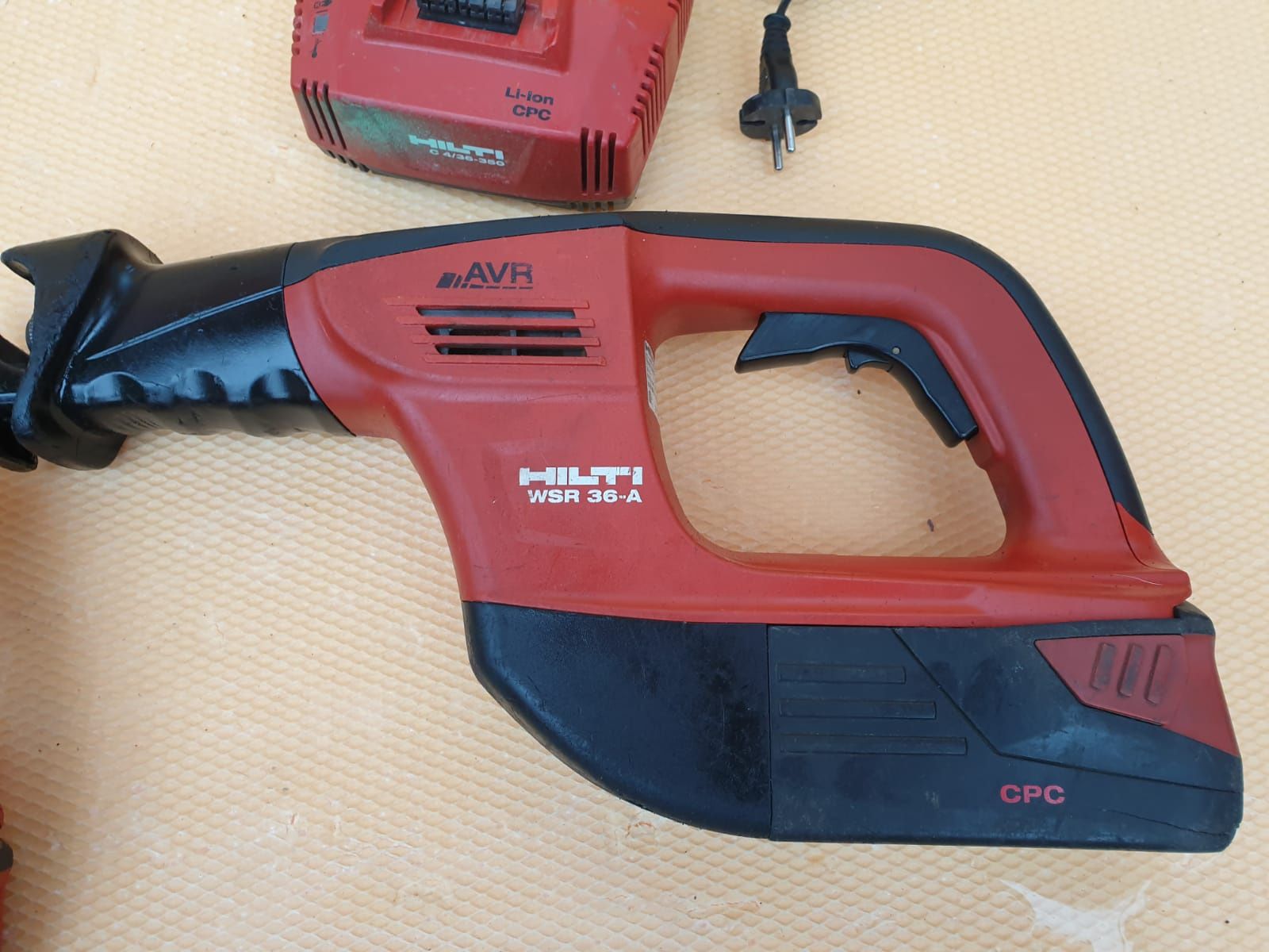 Fierăstrău sabie Hilti WSR 36-A