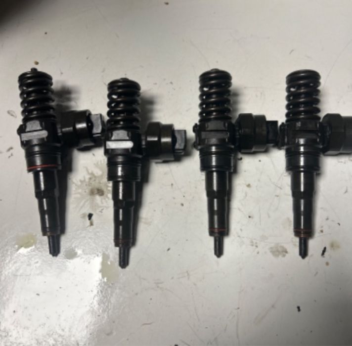 Injectoare volkswagen 1.4-1.9 tdi polo passat golf fabia  038130073f