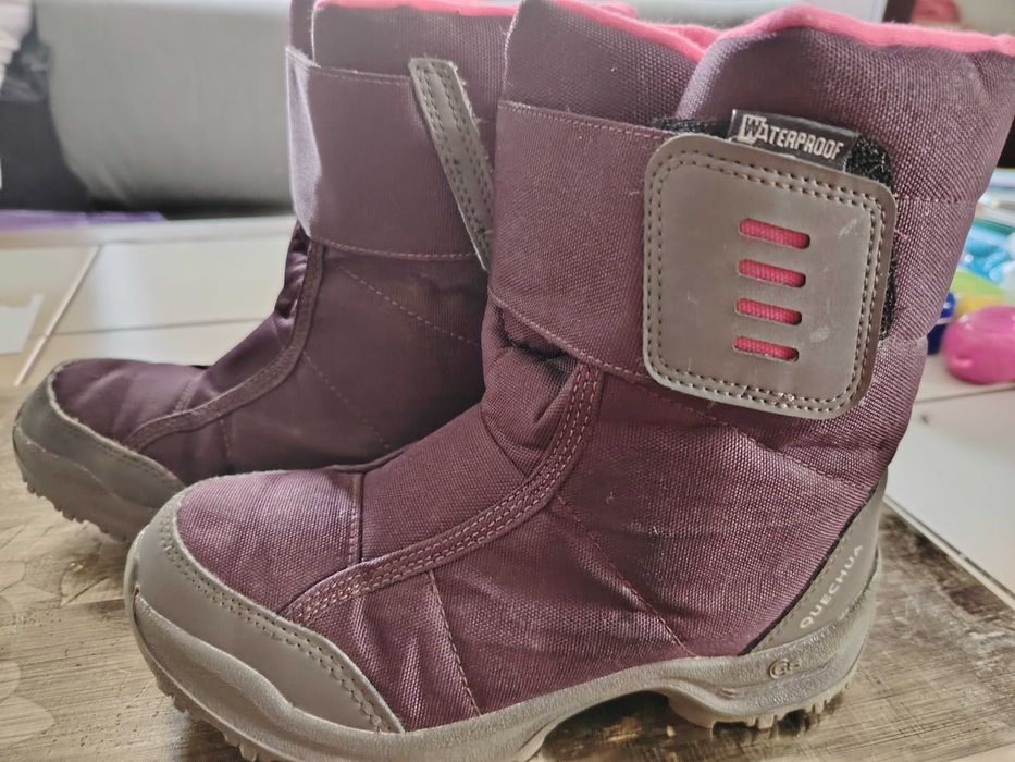 Два чифта детски ботуши/апрески 35 номер