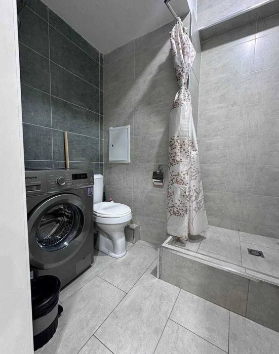 Квартира на ЦУМ -Смарт 2/6/9 общ пл 73м с обстановкой