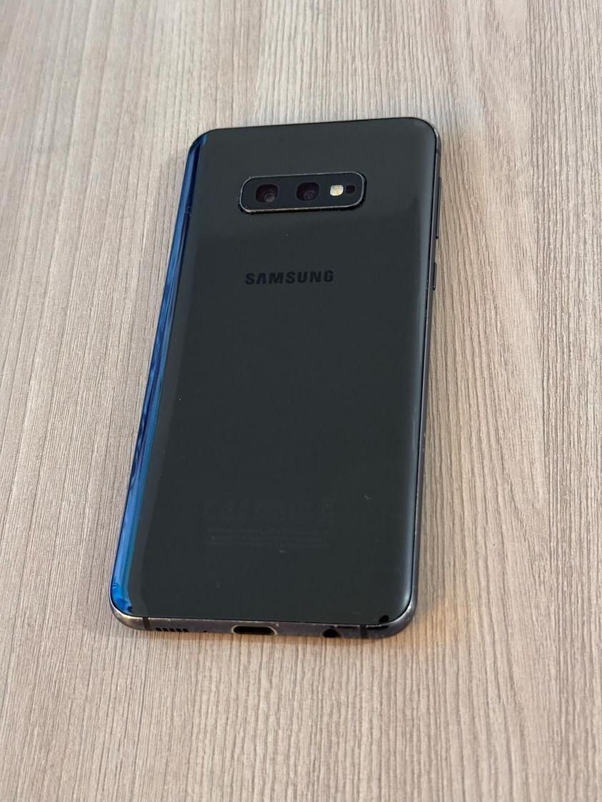 Samsung S10e black