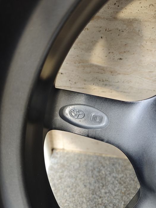 Резервна гума за Toyota rav4