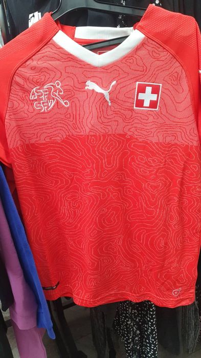 Нова футболна детска тениска puma на нац. На Швейцаря/Switzerland