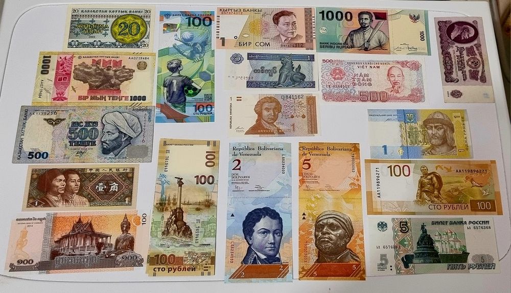 Продам банкноты возможен обмен  на монеты банкноты Казахстана или блис