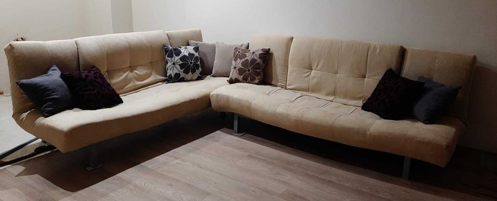 Разтегателен диван - 2 бр., дължина - 2 м.