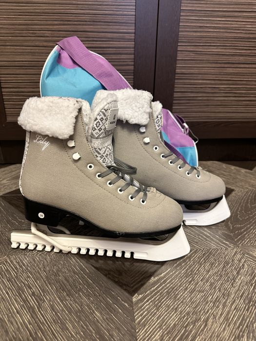 Коньки, 39 размер