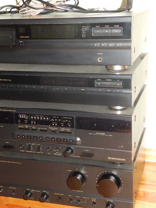 Комплект MARANTZ - CD, Tuner, Deck, усилвател