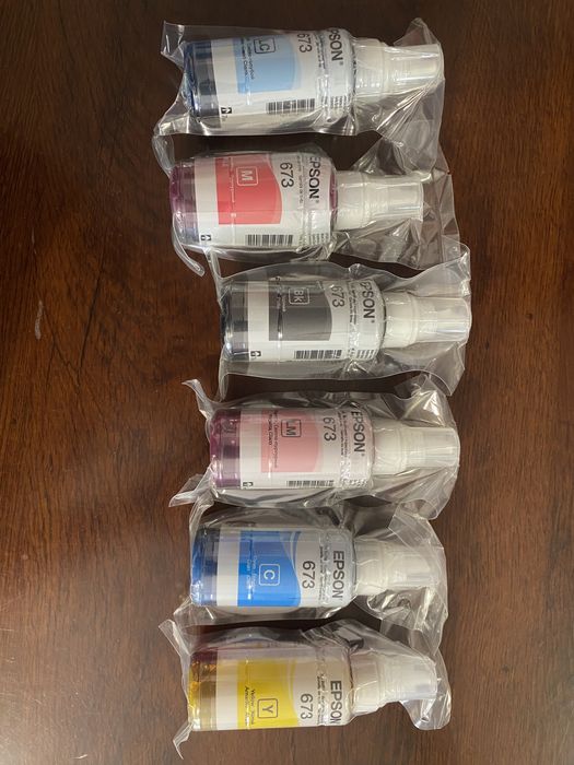 Продам чернил 673 Epson