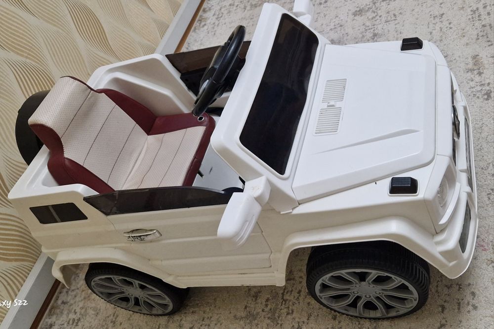 Продается детская машина