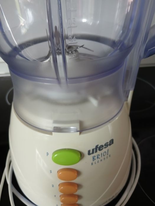 Blender UFESA, , 550 W, 1.5 l, 3 viteze + functie Pulse